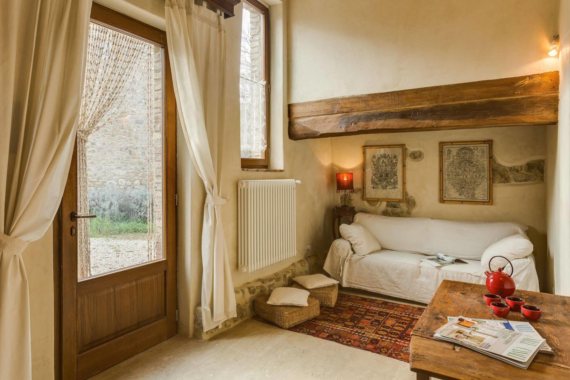 Agriturismo Le Canterie Radicondoli エクステリア 写真