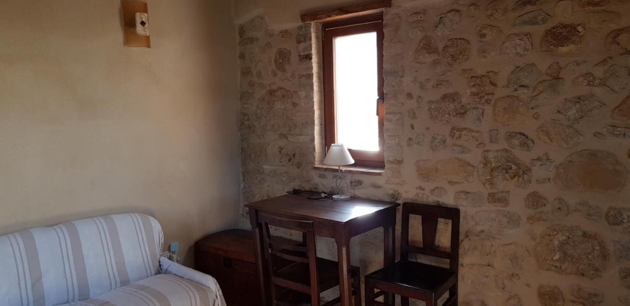 Agriturismo Le Canterie Radicondoli エクステリア 写真